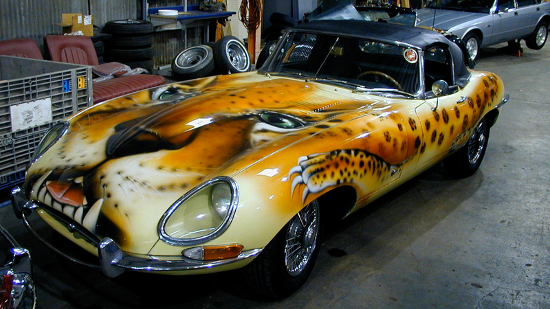 Illustration for article titled The World's Worst Custom Car Paint Jobs